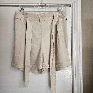 Max Studio Elastic Waist Tie-Front Shorts - Size L